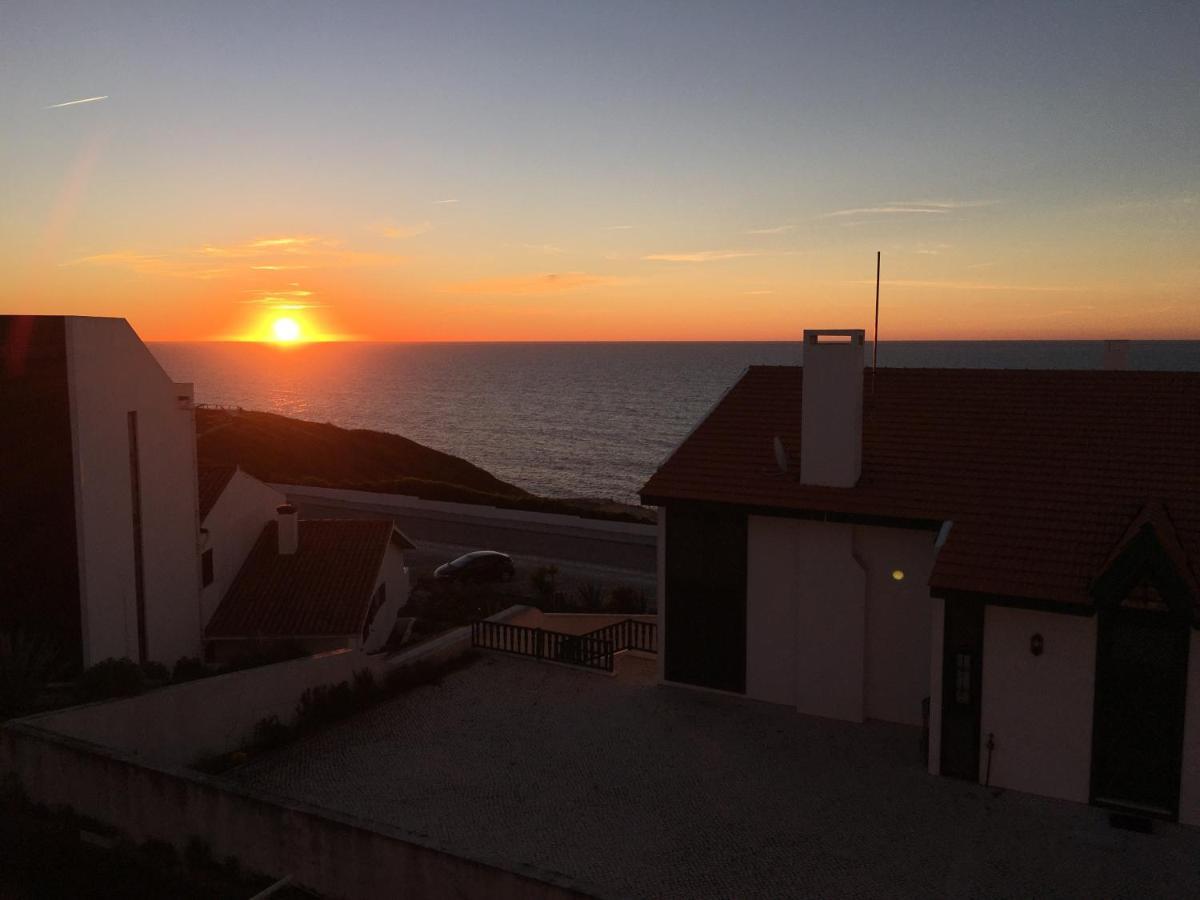 Starfish Beach House Sao Pedro De Moel Exterior foto